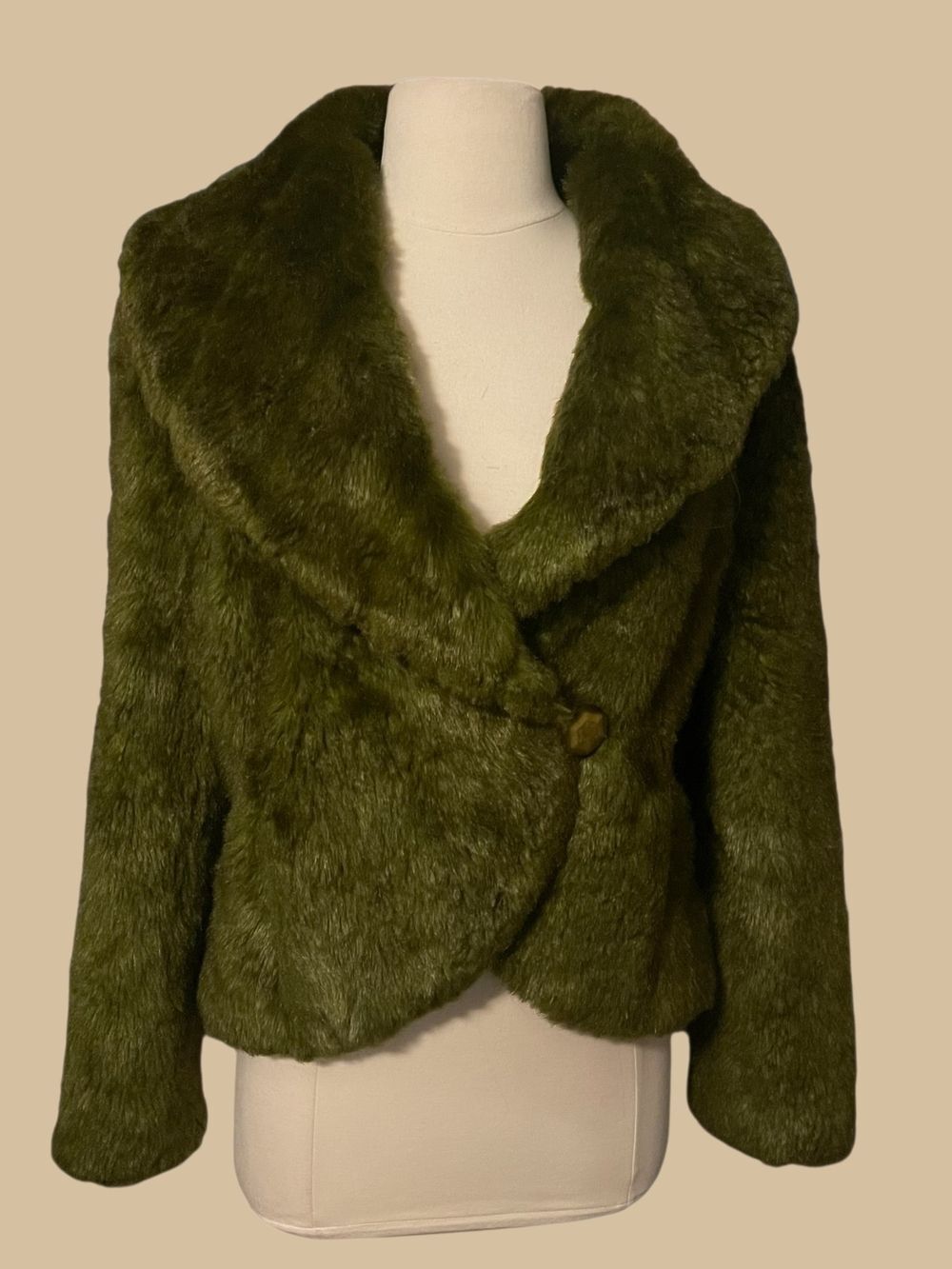 Terry Lewis Classic Luxuries Olive Green Teddy Jacket - Picture 4 of 4